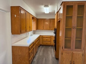 24800 Walnut St in Lomita, CA - Building Photo - Building Photo