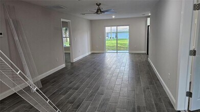 602 Lime Ave in Dundee, FL - Foto de edificio - Building Photo