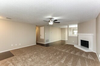 947 Medina Dr in Arlington, TX - Building Photo - Building Photo
