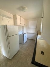 1744 Laurel St in Klamath Falls, OR - Building Photo - Building Photo
