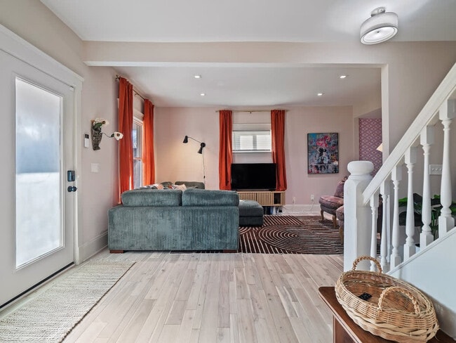 6110 Ellen Ave in Cleveland, OH - Building Photo - Building Photo