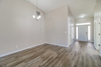 121 Garden Walk in Stockbridge, GA - Building Photo - Building Photo