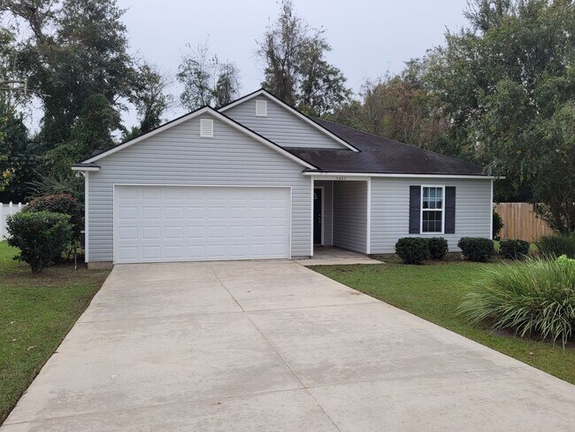 5365 Branch Point Dr in Valdosta, GA - Building Photo - Building Photo