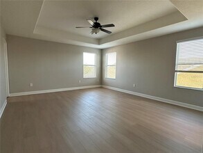 15168 Evergreen Oak Loop in Winter Garden, FL - Building Photo - Building Photo