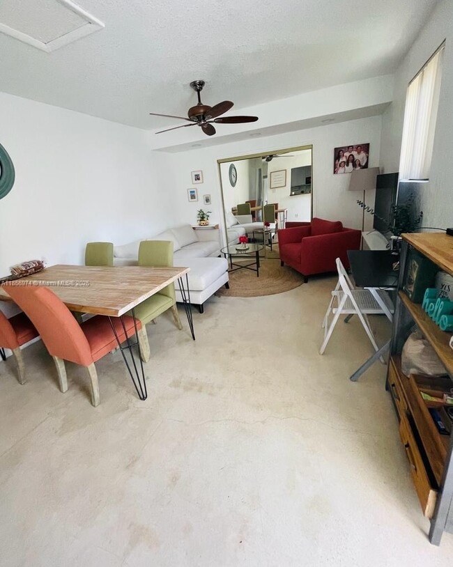 property at 1901 N 48th Ave