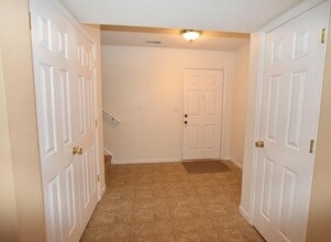 2307 Middle View Dr in Columbus, IN - Building Photo - Building Photo