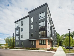 339 Garden Street in South Burlington, VT - Foto de edificio - Building Photo