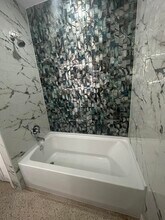 4464 NE Skyline Dr in Jensen Beach, FL - Building Photo - Building Photo