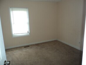 3916 Donna St in Fayetteville, NC - Building Photo - Building Photo
