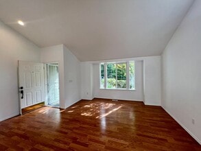 2240 56th Ave SW in Tumwater, WA - Building Photo - Building Photo