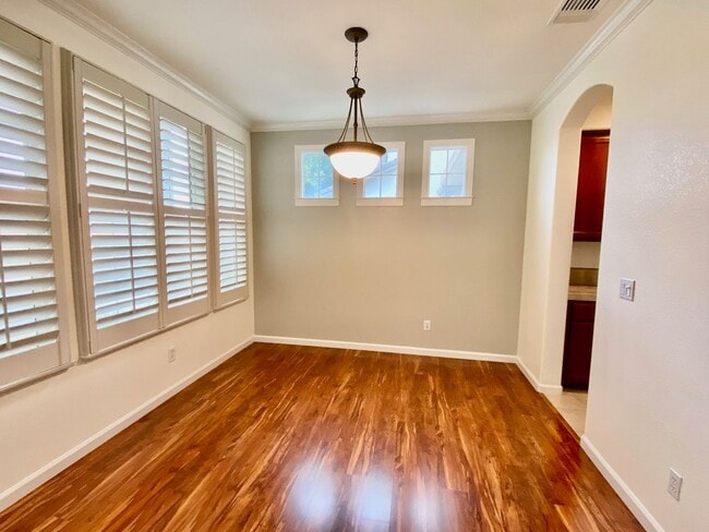 3530 Callison Dr in Sacramento, CA - Building Photo - Building Photo