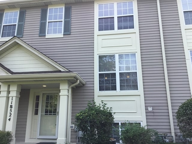 property at 11S524 Rachael Ct