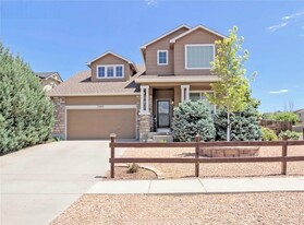 2060 Dewhirst Dr, Unit 2 in Colorado Springs, CO - Building Photo