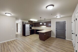 Renaissance Heights Apartment Homes in Williston, ND - Building Photo