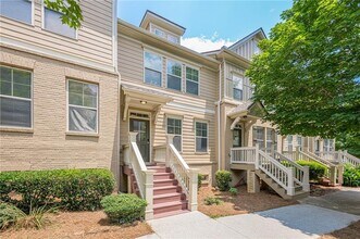 4404 Village Field Place in Suwanee, GA - Building Photo - Building Photo