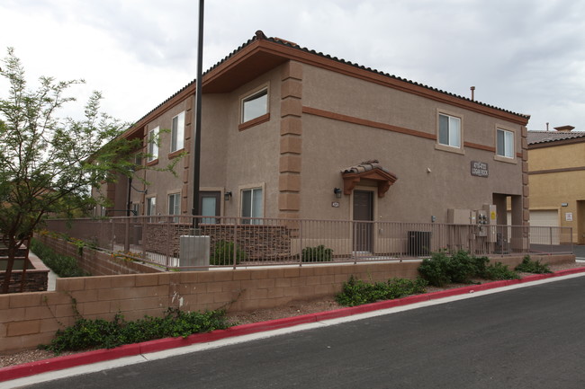 4722 Logan Rock St in Las Vegas, NV - Building Photo - Building Photo