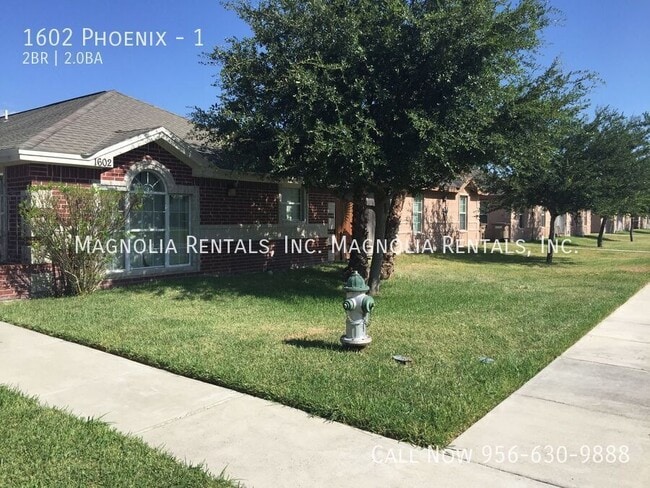 1602 Phoenix St, Unit 1 in Edinburg, TX - Foto de edificio - Building Photo
