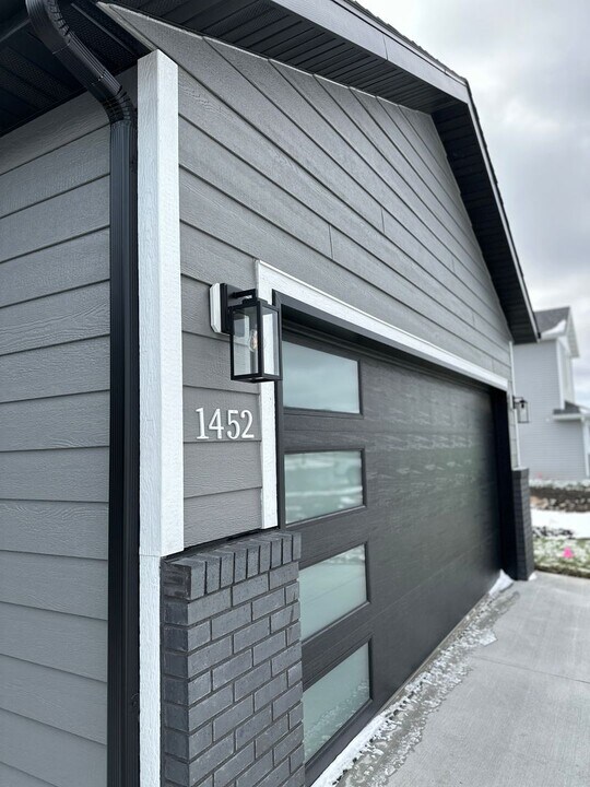 1452 69th Ave S in Fargo, ND - Building Photo