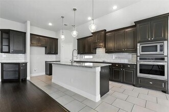 9633 Rosina Trail in Fort Worth, TX - Building Photo - Building Photo