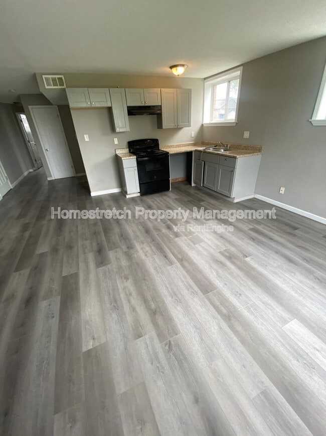 property at 4651 S Spring Ave