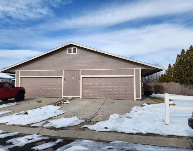 property at 1401 Kimmerling Way
