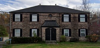 3220 Fordhaven Rd, Unit Apt 4 in Louisville, KY - Building Photo
