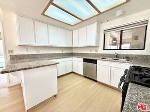 27205 Avenida Quintana in Cathedral City, CA - Foto de edificio - Building Photo