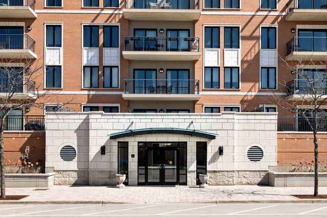 property at 135 S York St