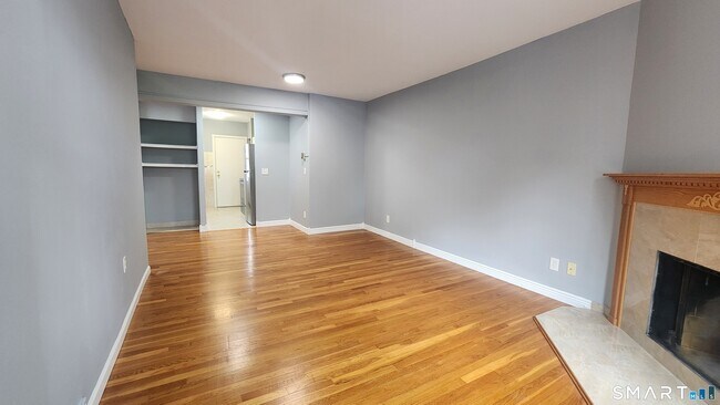 16-20-20 Townley St in Hartford, CT - Building Photo - Building Photo