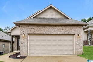 915 Maple Trce in Odenville, AL - Building Photo