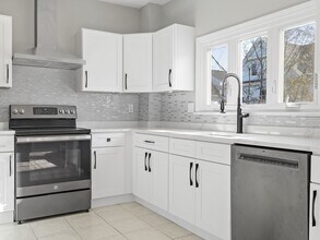 42 William St in Medford, MA - Building Photo - Building Photo