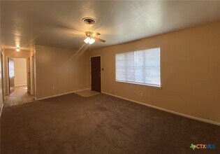 2116 Circle Dr in Copperas Cove, TX - Building Photo - Building Photo