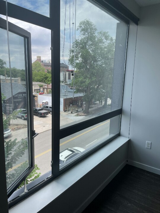 2450 S University Blvd in Denver, CO - Building Photo