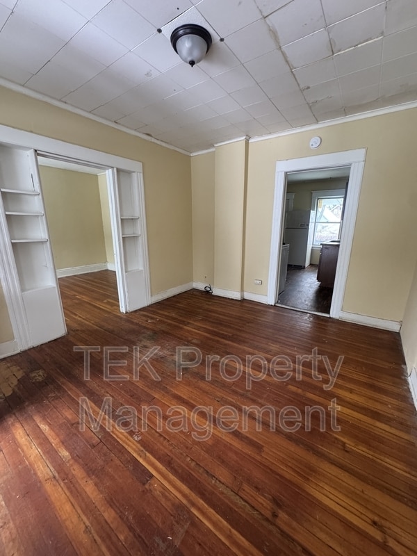 100-102-102 Weyl St in Rochester, NY - Building Photo - Building Photo