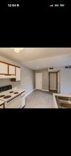 220 Mission Newport Ln in Las Vegas, NV - Building Photo - Building Photo