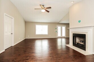 2917 Hearthside Dr in Spring Hill, TN - Building Photo - Building Photo