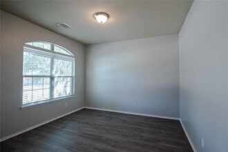 1105 Concan Dr in Forney, TX - Building Photo - Building Photo