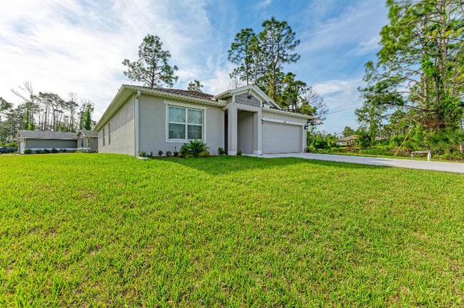 2524 Rolling Rd in North Port, FL - Building Photo - Building Photo