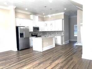 9310 Coffee St in Houston, TX - Building Photo - Building Photo