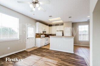 8702 Bentongrove Ln in Houston, TX - Building Photo - Building Photo