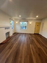 1334 Park Ave in Long Beach, CA - Building Photo