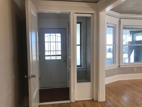 1931 N 36th St-Unit -1931 N 36TH ST in Milwaukee, WI - Building Photo - Building Photo