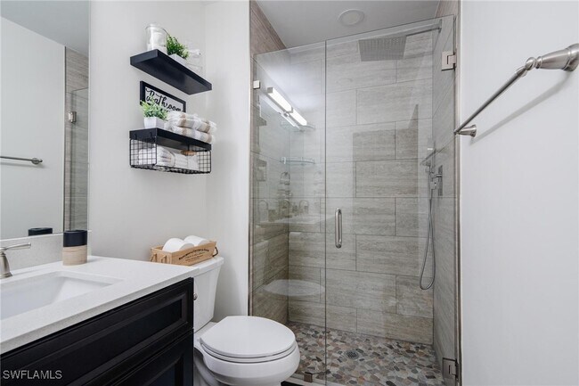 property at 860 Meadowland Dr