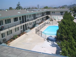 Holiday Apartments in El Cajon, CA - Building Photo - Building Photo