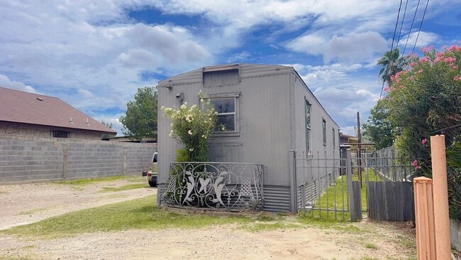 property at 1413 Harding Ave