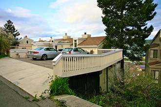 184 Cazneau Ave in Sausalito, CA - Foto de edificio - Building Photo