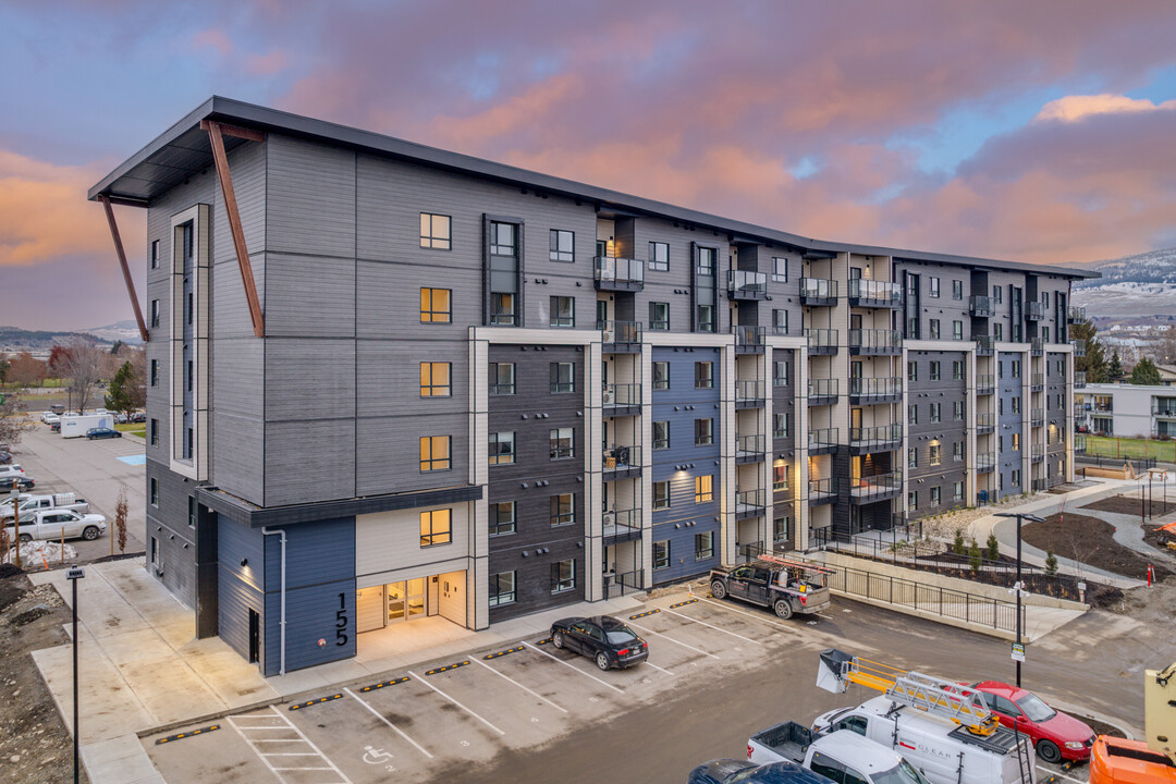 The Arborwood in Kelowna, BC - Building Photo