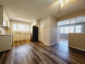 10318-10156 156 St NW in Edmonton, AB - Building Photo - Building Photo