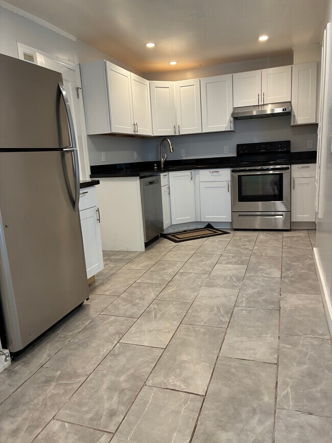 4370 17th St, Unit A in San Francisco, CA - Building Photo - Building Photo