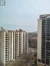 310 Tweedsmuir Ave in Toronto, ON - Building Photo - Building Photo